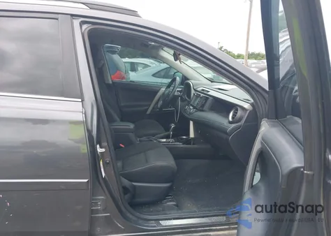 2018 Toyota Rav4 Adventure z USA, uszkodzony, nr VIN 2T3RFREV2JW705054